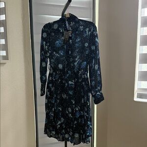 Gracia Navy Floral Long Sleeve Dress